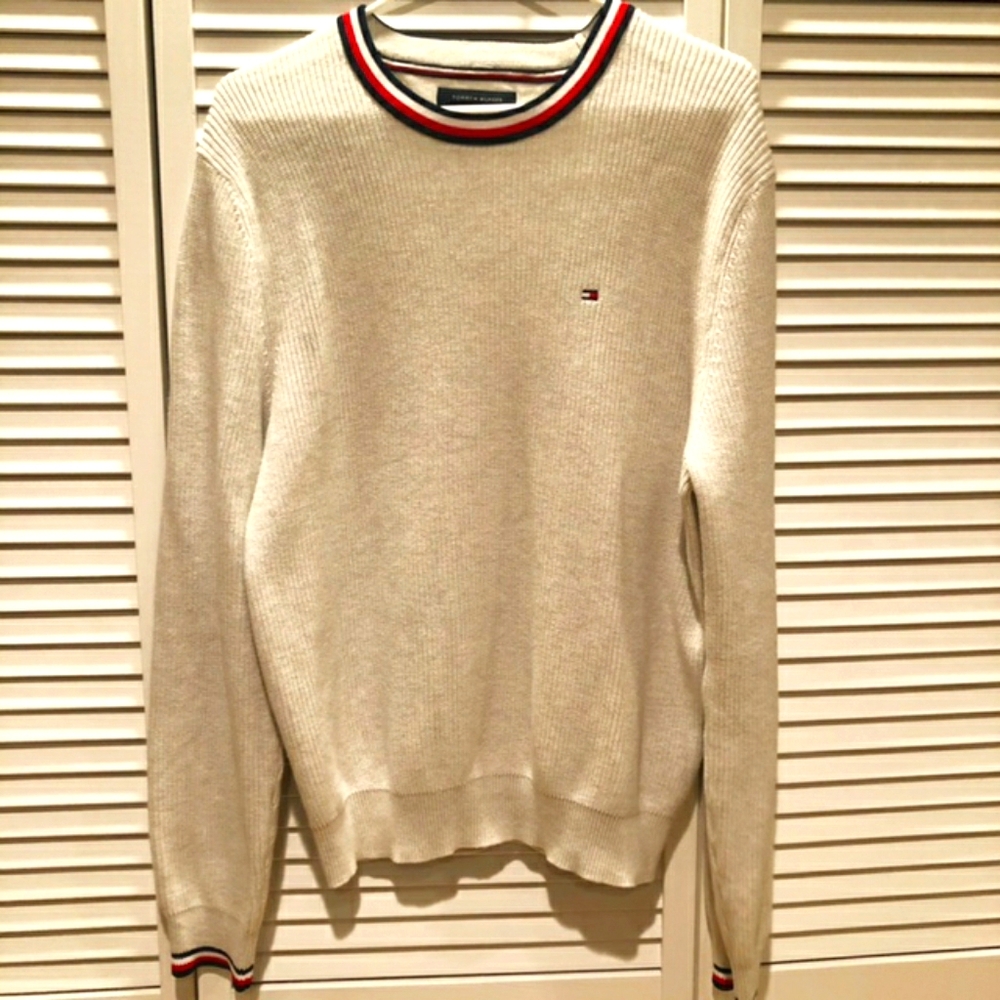 NWOT Tommy Hilfiger Knit Sweater